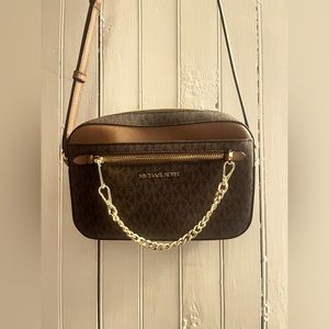 michael kors crossbody purse